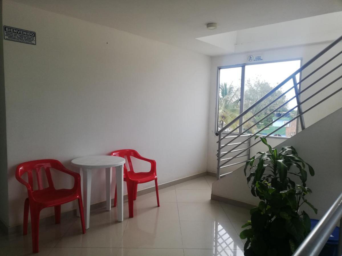 Hotel La Rueda Sr باربوزا المظهر الخارجي الصورة
