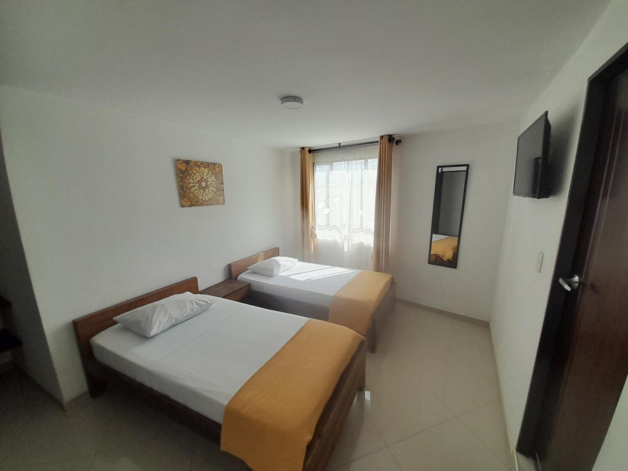 Hotel La Rueda Sr باربوزا المظهر الخارجي الصورة