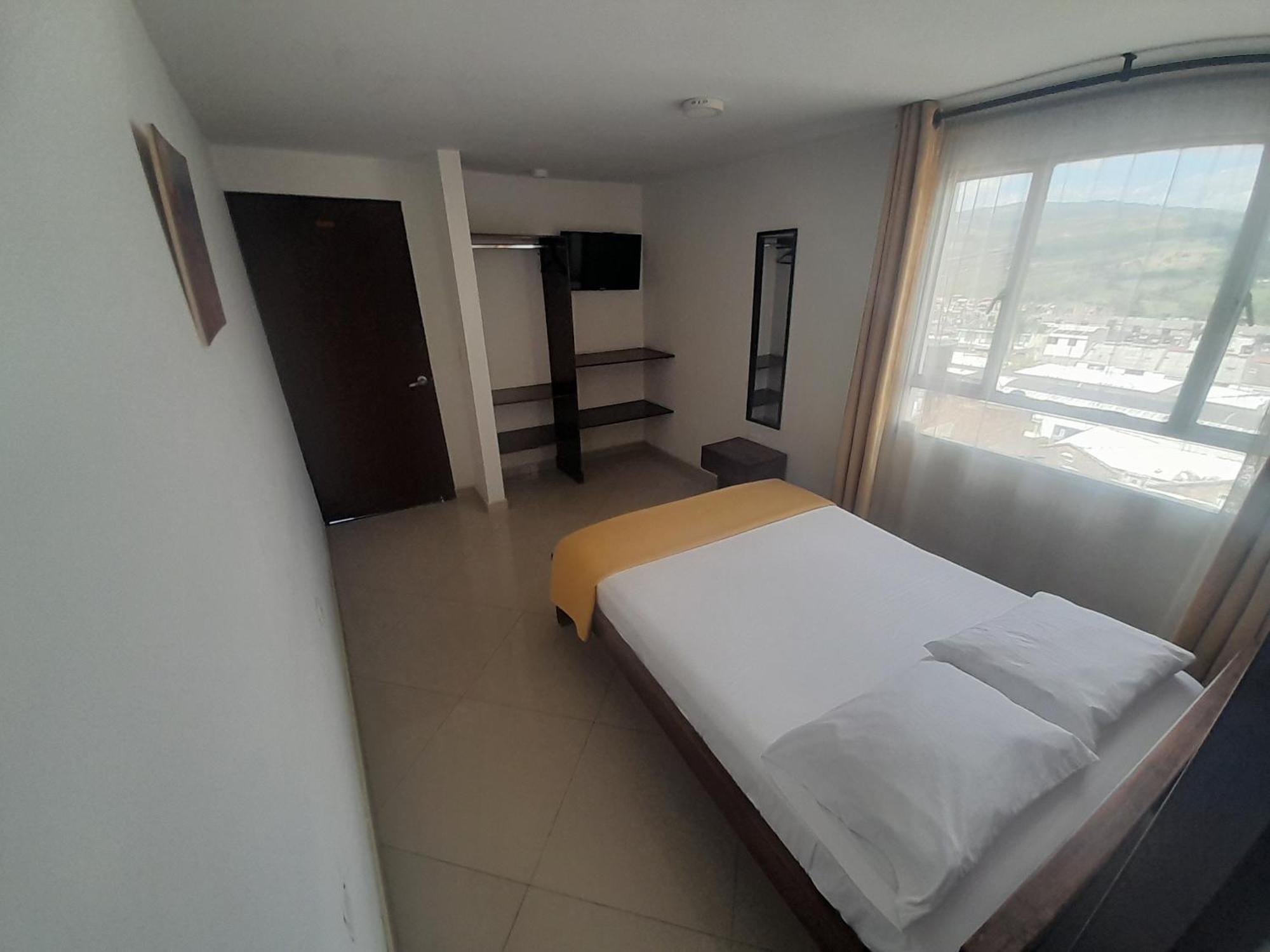 Hotel La Rueda Sr باربوزا المظهر الخارجي الصورة